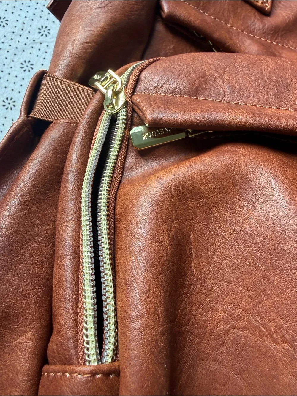 NWT LOVEVOOK brown Vegan Leather 15.6” Laptop Backpack - USB Port & Gold Zippers